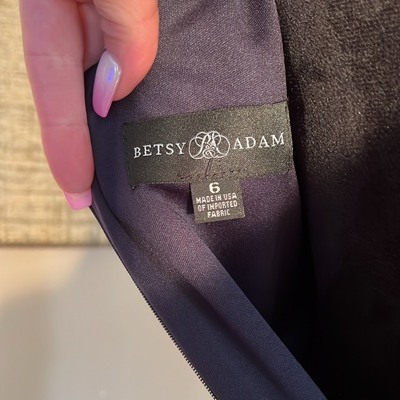 Betsy and Adam size 6 Navy Maxi Formal Dress - Picture 7 of 9